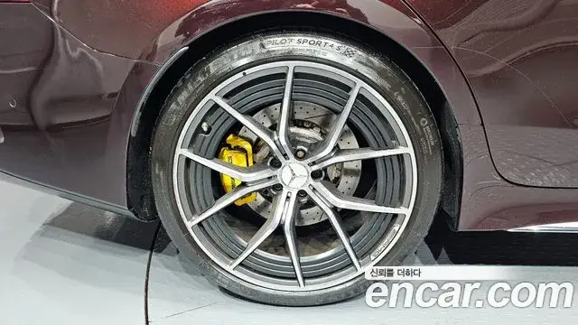 Mercedes-Benz AMG GT, 2022