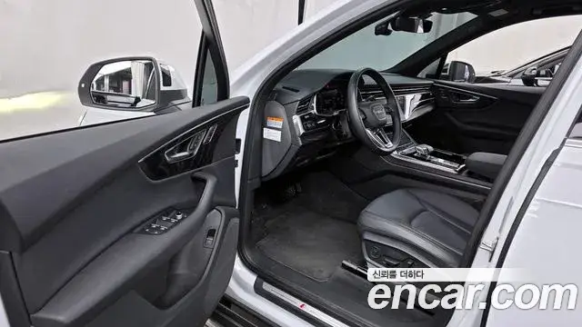 Audi Q7, 2022