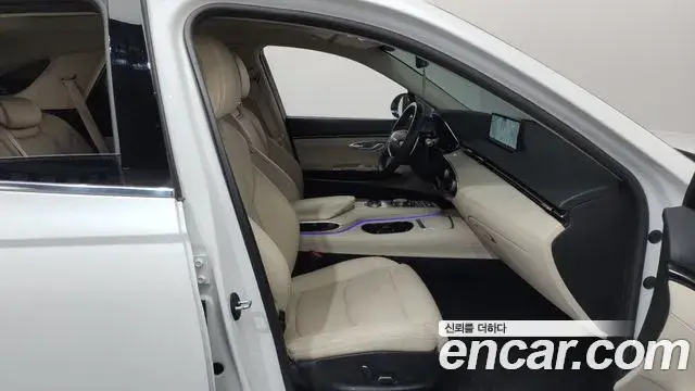 Genesis GV70, 2021