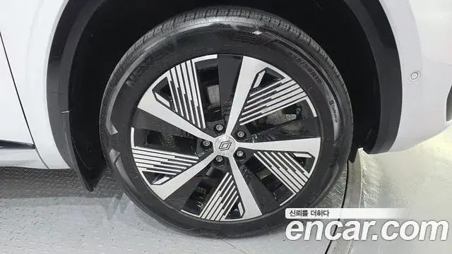 Renault Samsung Grand Koleos, 2025