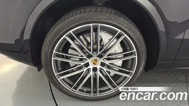 Porsche Cayenne, 2020