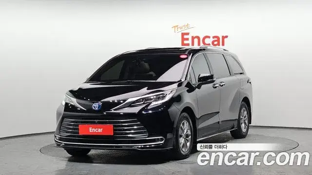 Toyota Sienna, 2024