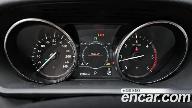 Land Rover Discovery 5, 2018