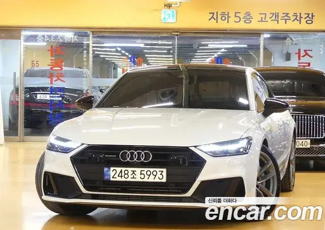 Audi A7, 2022
