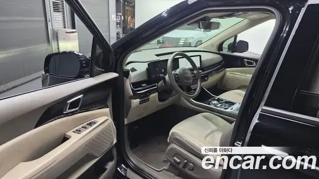 Kia Carnival, 2024