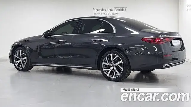 Mercedes-Benz E-Class, 2024