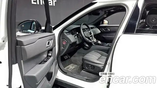 Land Rover Range Rover Velar, 2023