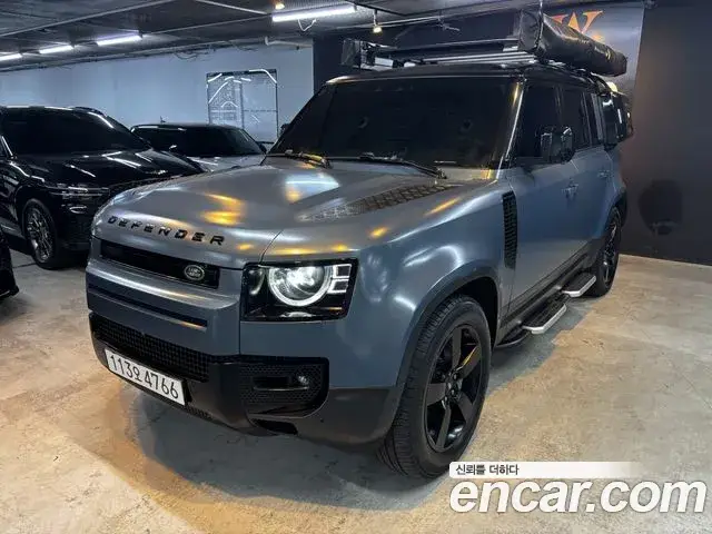 Land Rover Defender, 2021