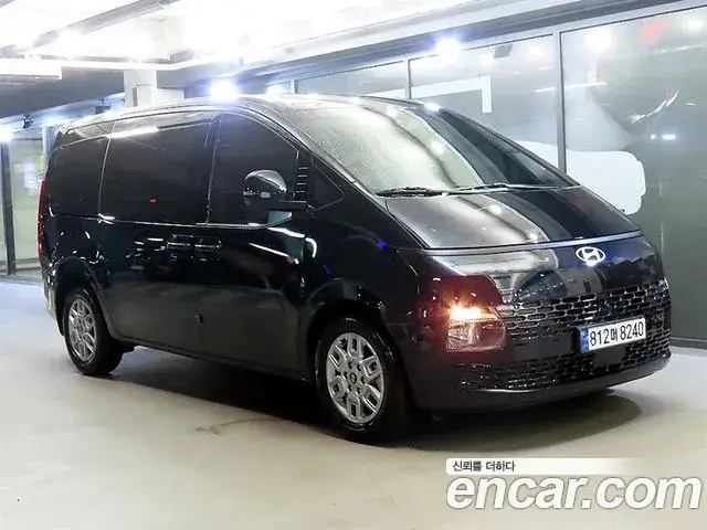 Hyundai Staria, 2024