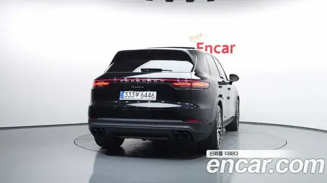 Porsche Cayenne, 2022