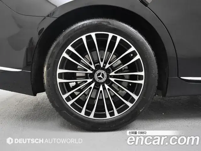 Mercedes-Benz S-Class, 2024