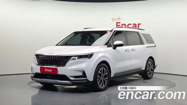 Kia Carnival, 2022
