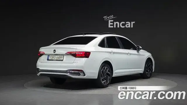 Volkswagen Jetta, 2023