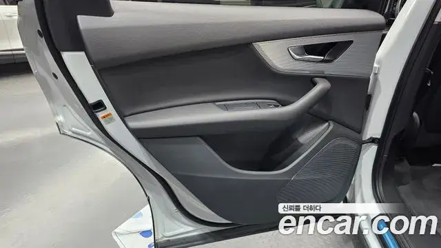 Audi Q7, 2021