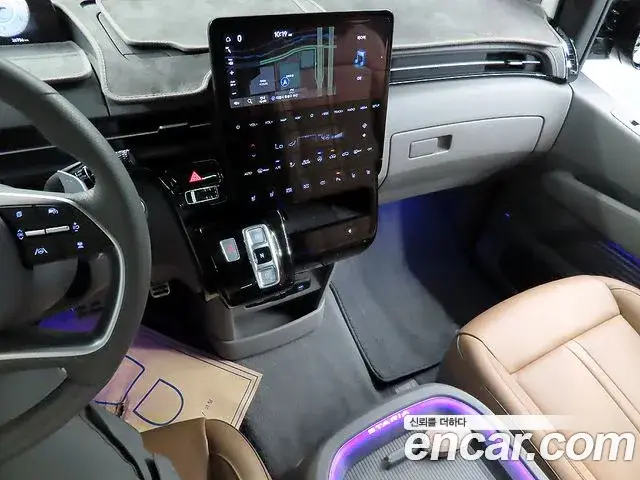 Hyundai Staria, 2024