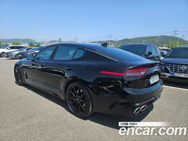 Kia Stinger, 2022
