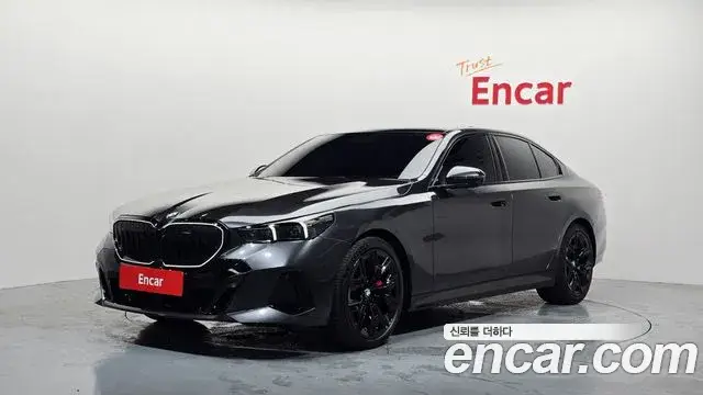 BMW 5 Series, 2025