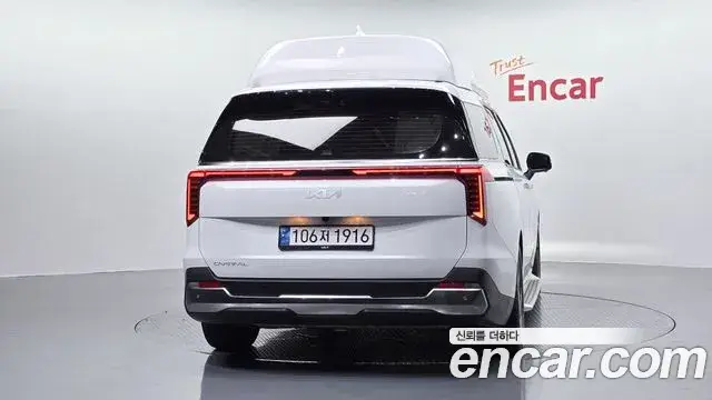 Kia Carnival, 2024