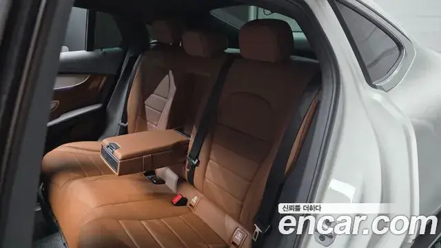 Mercedes-Benz GLC-Class, 2022