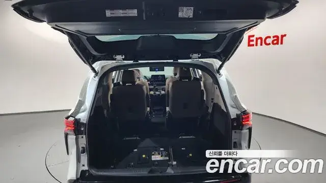 Toyota Sienna, 2022