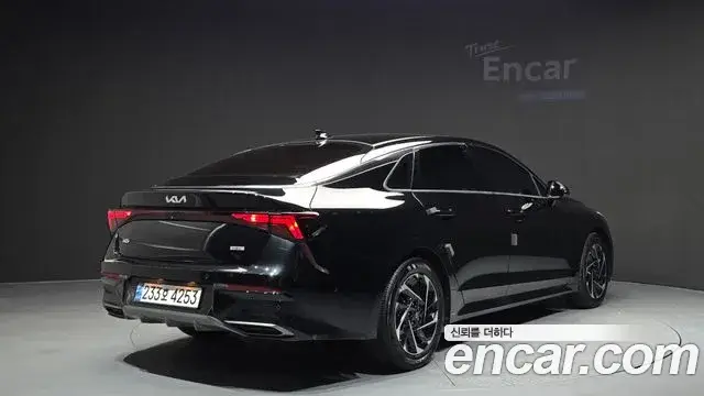 Kia K5, 2025
