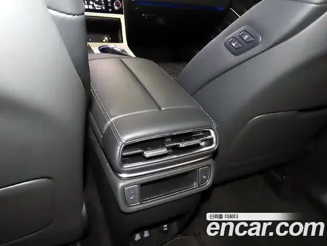 Genesis GV80, 2025