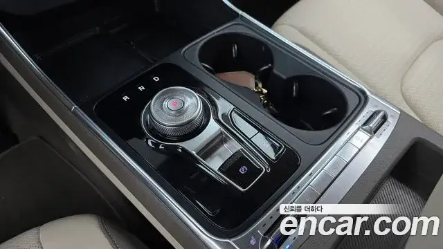 Kia Carnival, 2025