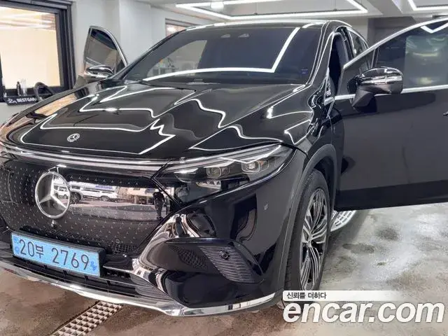 Mercedes-Benz EQS SUV, 2023