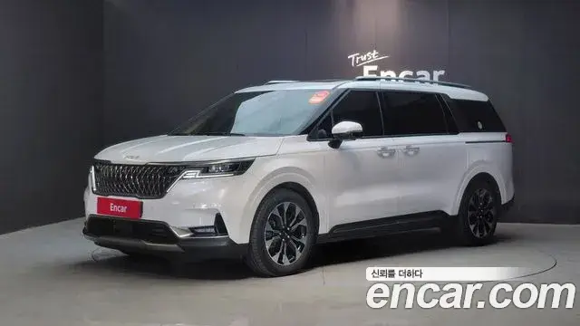 Kia Carnival, 2022