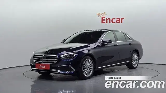 Mercedes-Benz E-Class, 2022