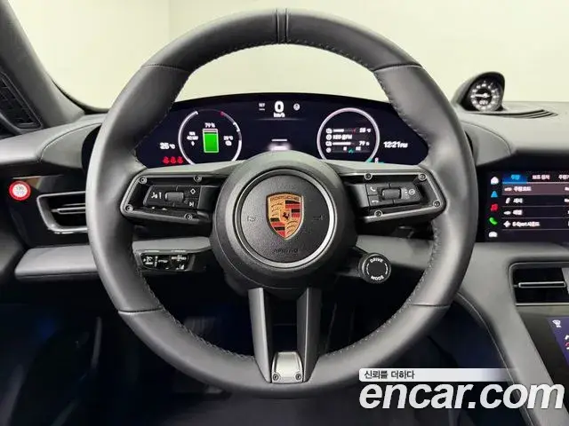 Porsche Taycan, 2025