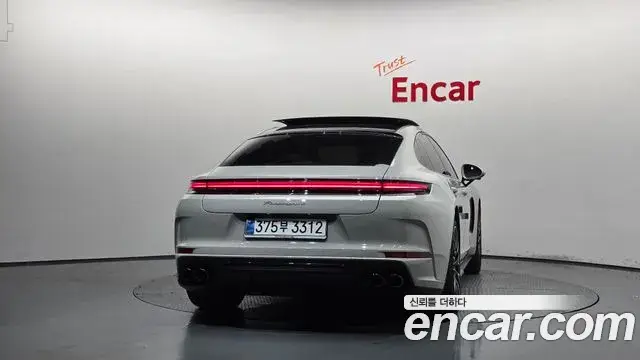 Porsche Panamera, 2025