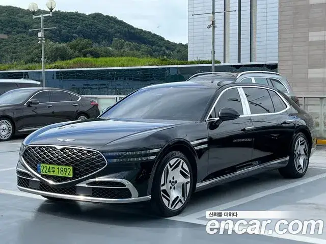 Genesis G90, 2022