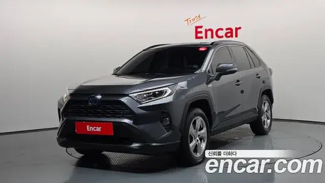 Toyota RAV4, 2021