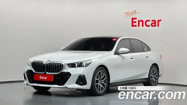 BMW 5 Series, 2025