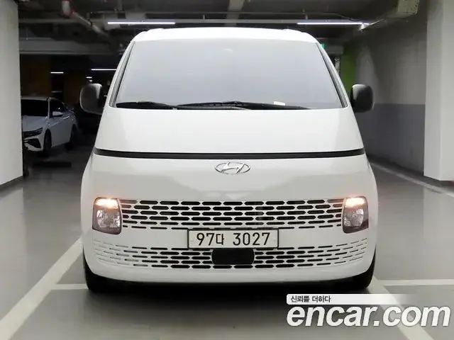 Hyundai Staria, 2021
