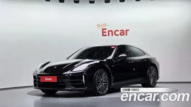 Porsche Panamera, 2024