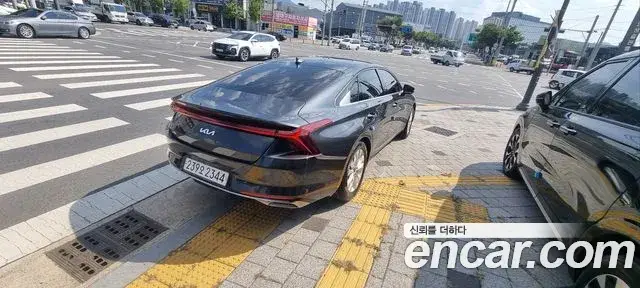 Kia K8, 2022