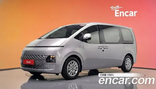 Hyundai Staria, 2025