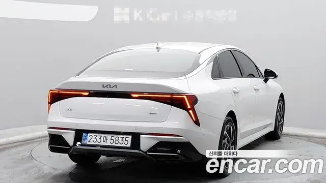Kia K5, 2024