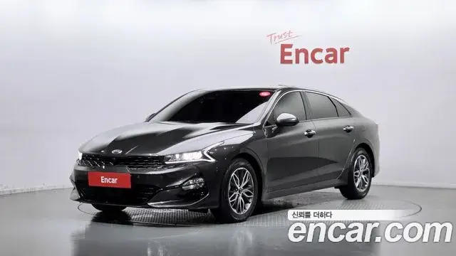 Kia K5, 2021
