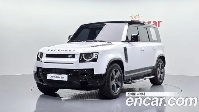 Land Rover Defender, 2025