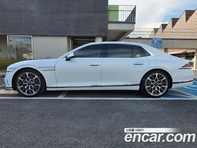 Genesis G90, 2023