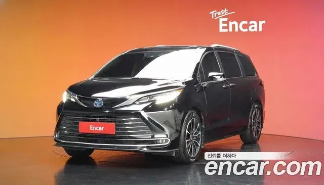 Toyota Sienna, 2022