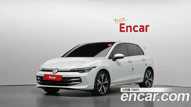 Volkswagen Golf, 2025
