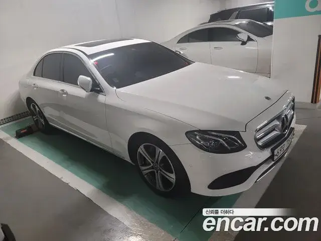 Mercedes-Benz E-Class, 2018