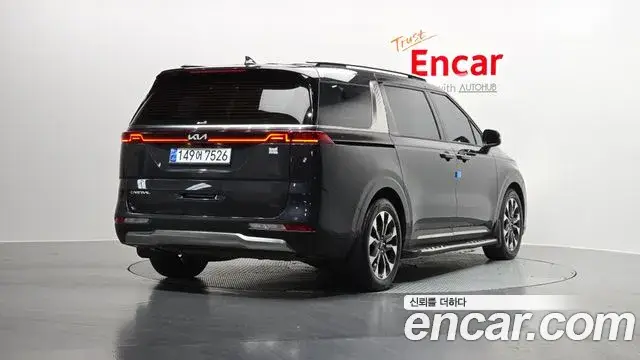 Kia Carnival, 2022