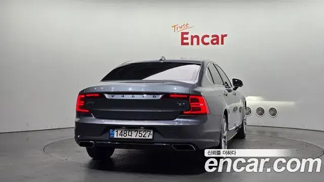 Volvo S90, 2019
