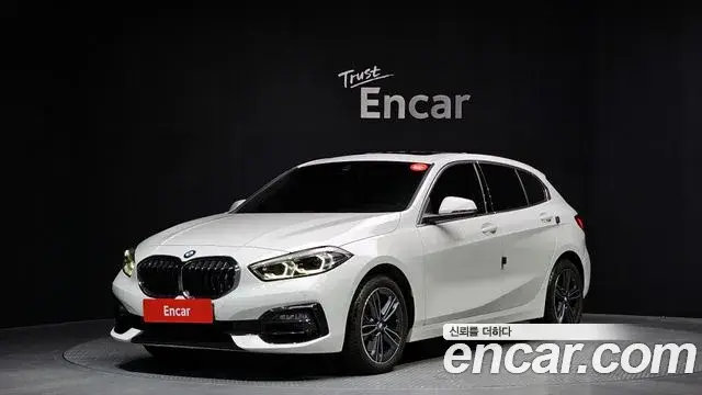 BMW 1 Series, 2023