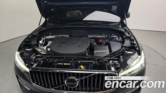 Volvo XC60, 2024